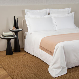 slide 2 Pure Cashmere Throw