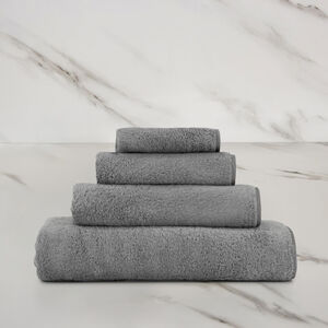 slide 2 Unito Bath Towel