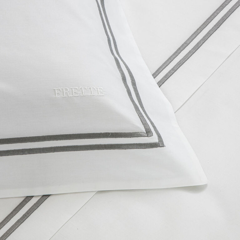 slide 3 Classic Duvet Cover