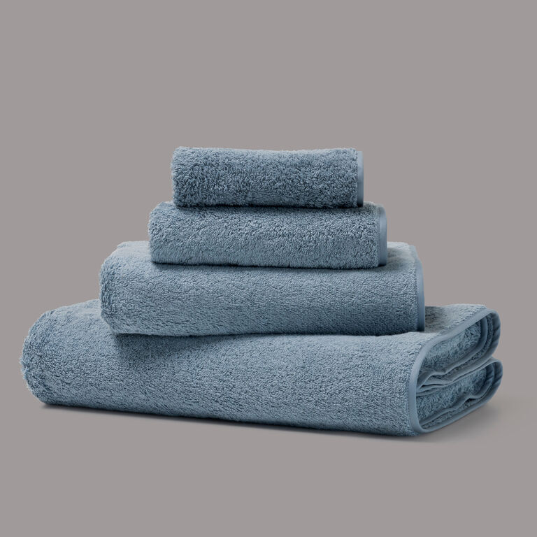 slide 3 Unito Bath Sheet