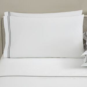 slide 1 Classic Pillowcase Set