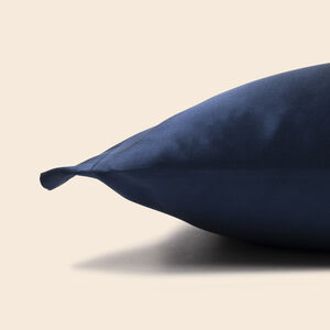 slide 3 Sanctuary Silk Pillowcase