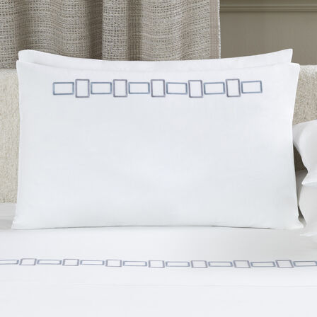 Bold Bicolor Embroidery Pillowcase
