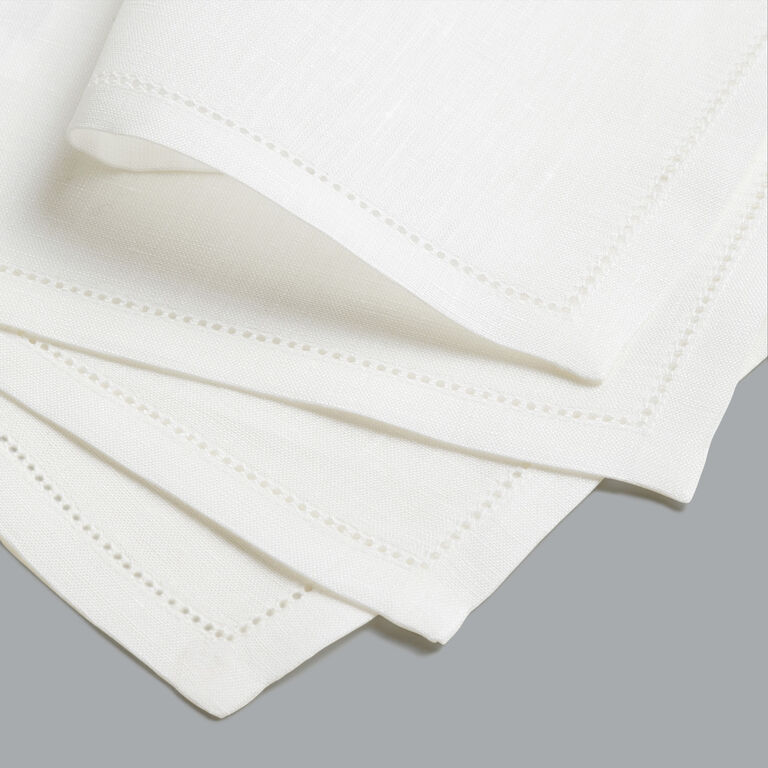 slide 3 Convivium Napkin Set