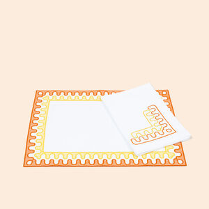 slide 3 Modernism Net Placemat and Napkins Set