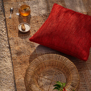 slide 5 String Decorative Pillow Cover