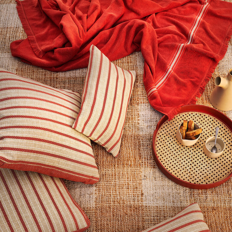 slide 5 Oasis Outdoor Boudoir Sham