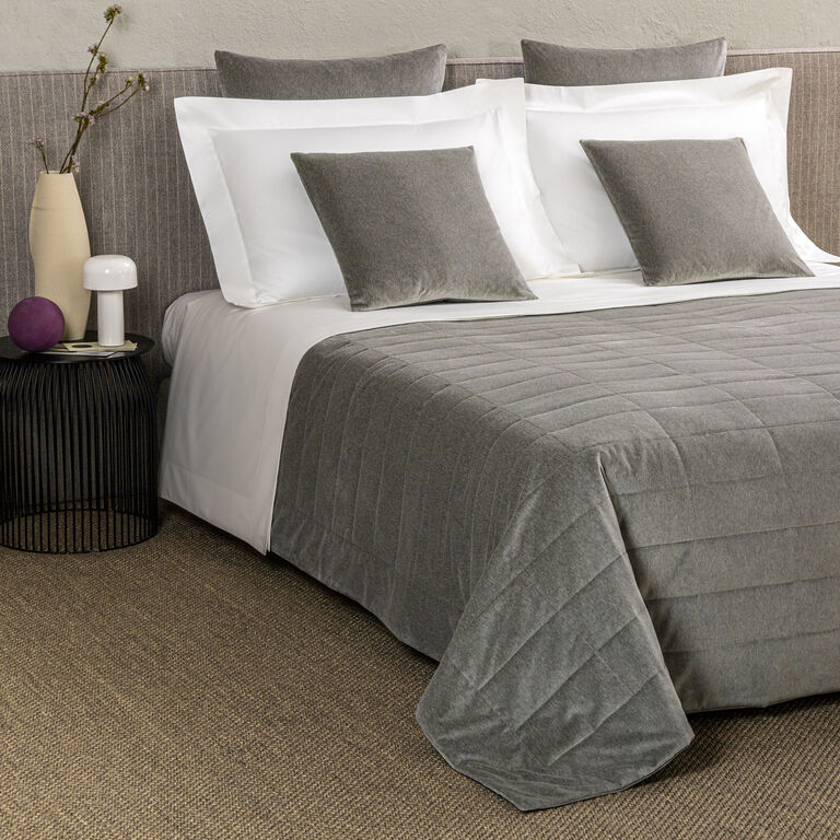 slide 4 Luxury Cashmere Velvet Decorative Pillow Cover