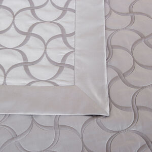 slide 3 Luxury Tile Bedspread