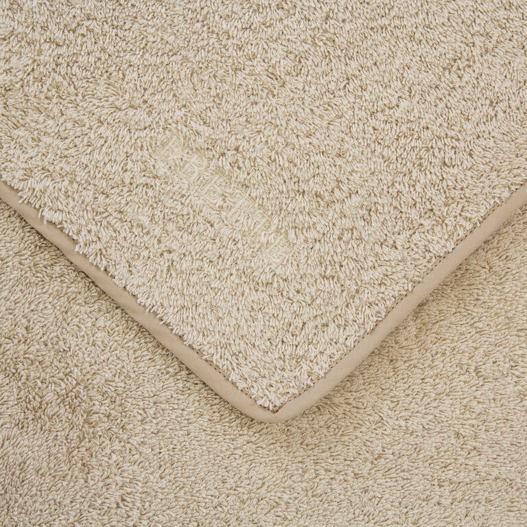 slide 3 Unito Bath Sheet