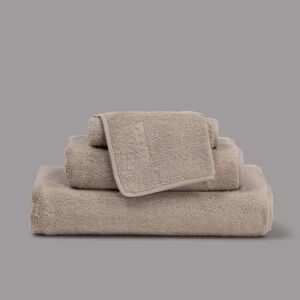 slide 3 Unito Wash Cloth