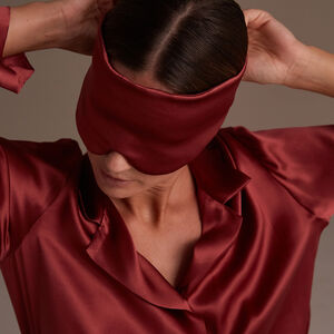 slide 1 Sanctuary Silk Eye Mask