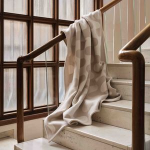 slide 5 Modernism Throw