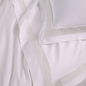 slide 5 Balance Lace Duvet Cover