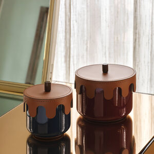 slide 5 Modernism Medium Lacquered Sculptural Container