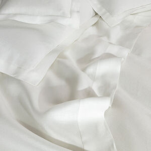 slide 3 Divine Linen Fitted Bottom Sheet