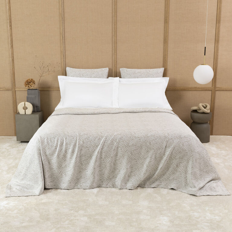 slide 4 Luxury Grove Bedspread