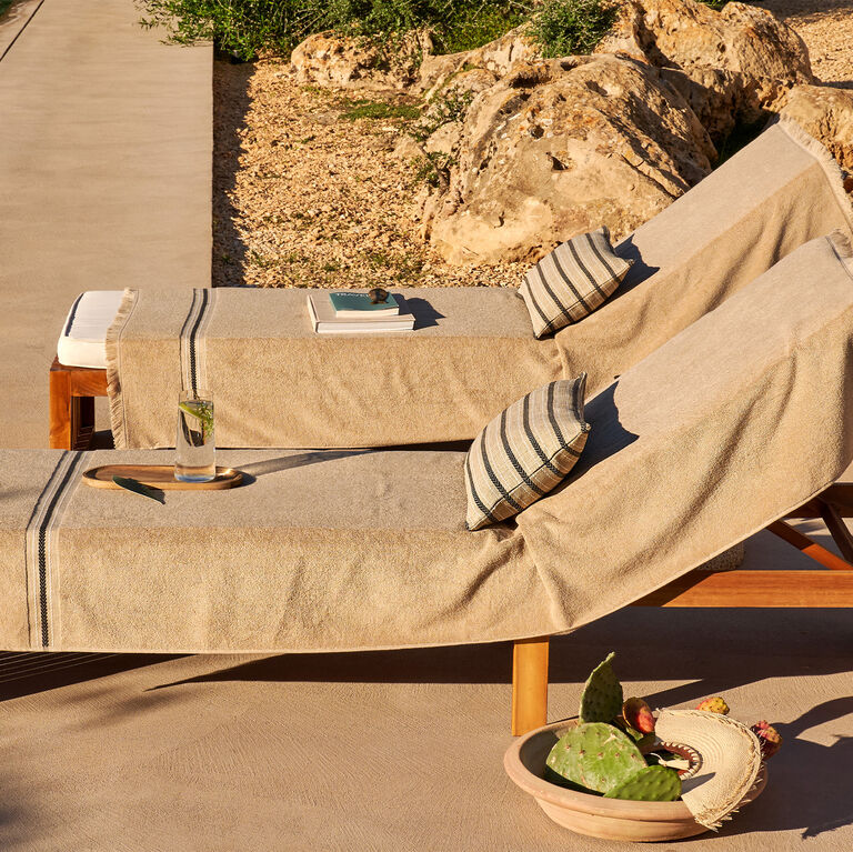 slide 5 Oasis Beach Towel