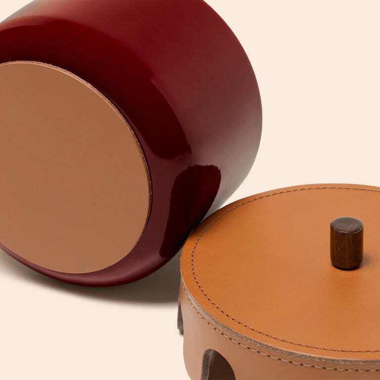 slide 4 Modernism Medium Lacquered Sculptural Container