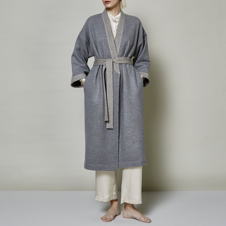 slide 2 Palace Robe