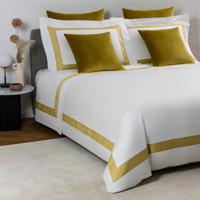 slide 4 Luxury Silk Velvet Decorative Cushion Cover