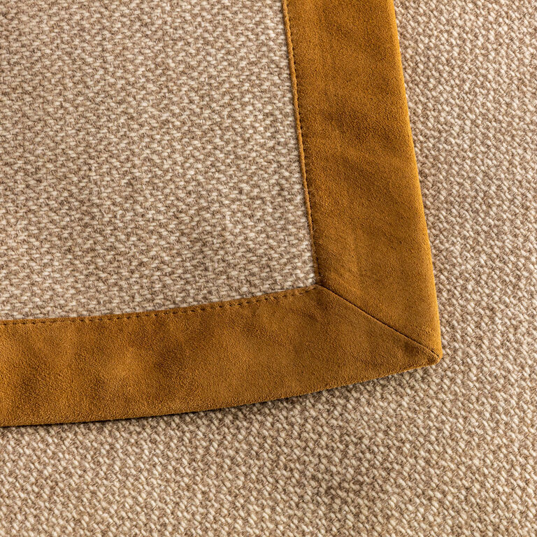 slide 3 Tuileries Blanket