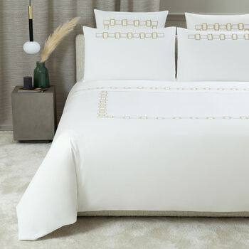Bold Bicolor Embroidery Duvet Cover