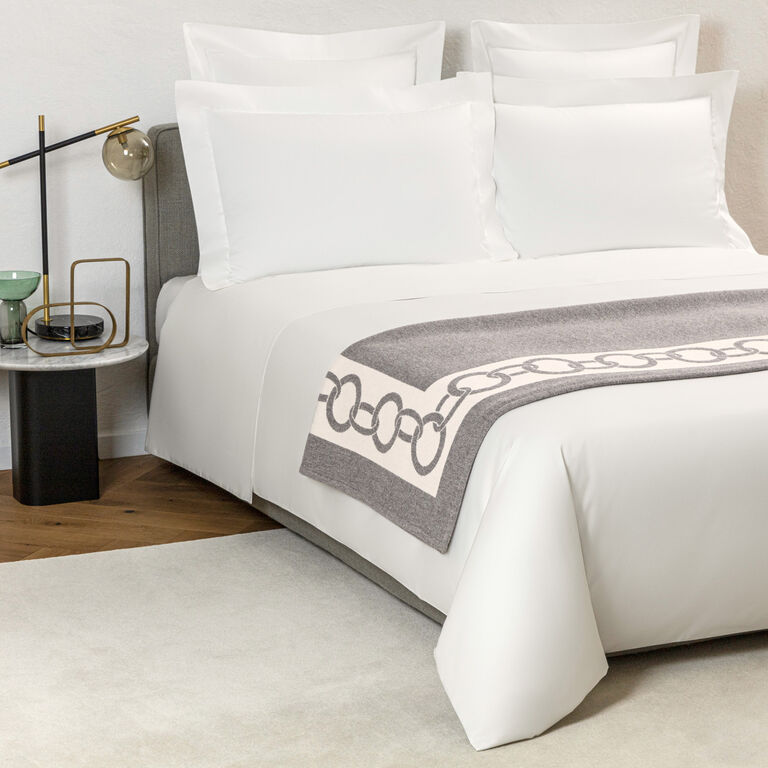 slide 2 Chains Throw