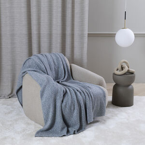 slide 1 Moulin&eacute; Blow Throw