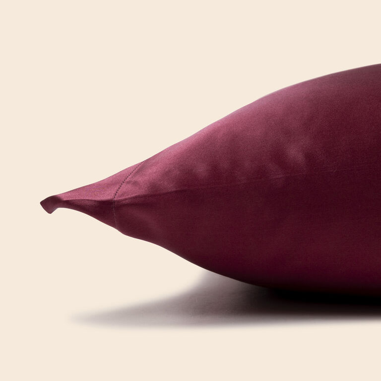slide 3 Sanctuary Silk Pillowcase