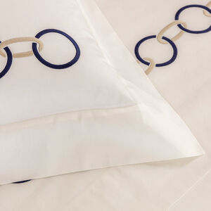 slide 3 Links Embroidered Sheet Set