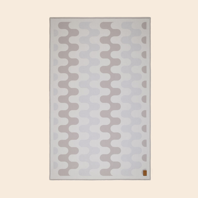 slide 2 Modernism Throw