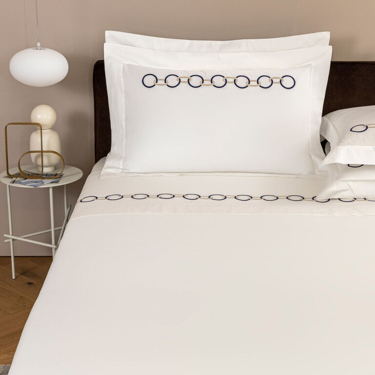 slide 2 Links Embroidered Sheet Set