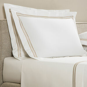 slide 2 Triplo Bourdon Sham